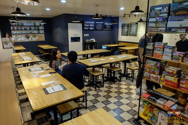 Anticuchos y APM: La Guía Definitiva de los Gamer Cafés de Lima Que EE.UU. Todavía No Entiende